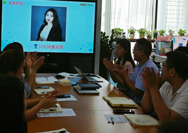 2023年10月黄美宁蝉联销冠